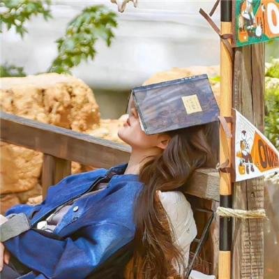来自火星的蜜拉